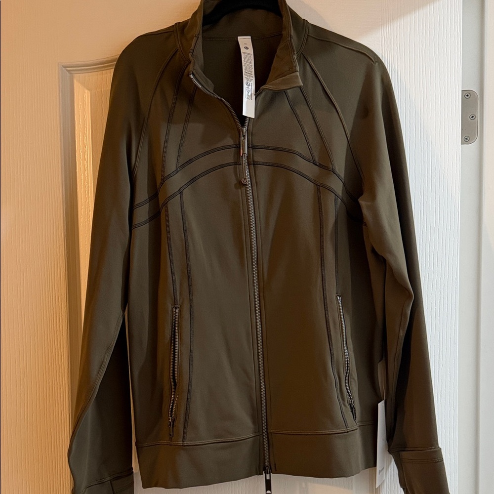 Lululemon Define Track Jacket. Luon. 12. NWT. OVBR/BLK.